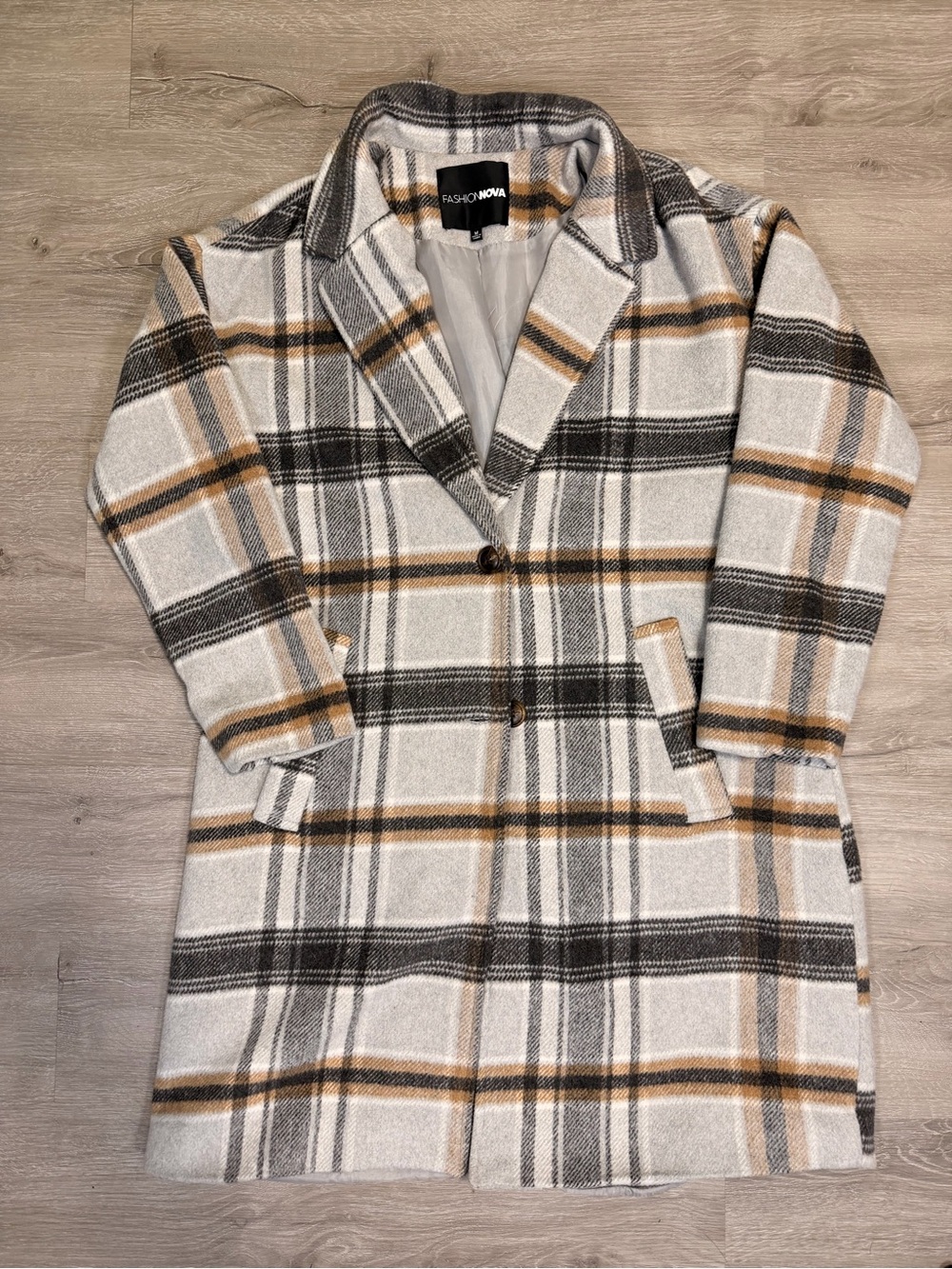 Fashion Nova Plaid Single-Breasted Trench Coat in Cream, Tan & Black